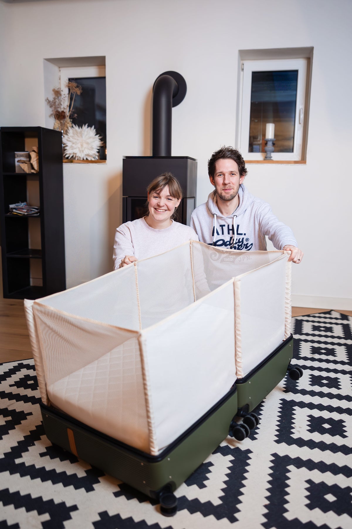 CaseNapzZz | 2in1 - Reisekoffer mit Kinderreisebett | Schlafen wie zuhause | olive - ADViKiDS