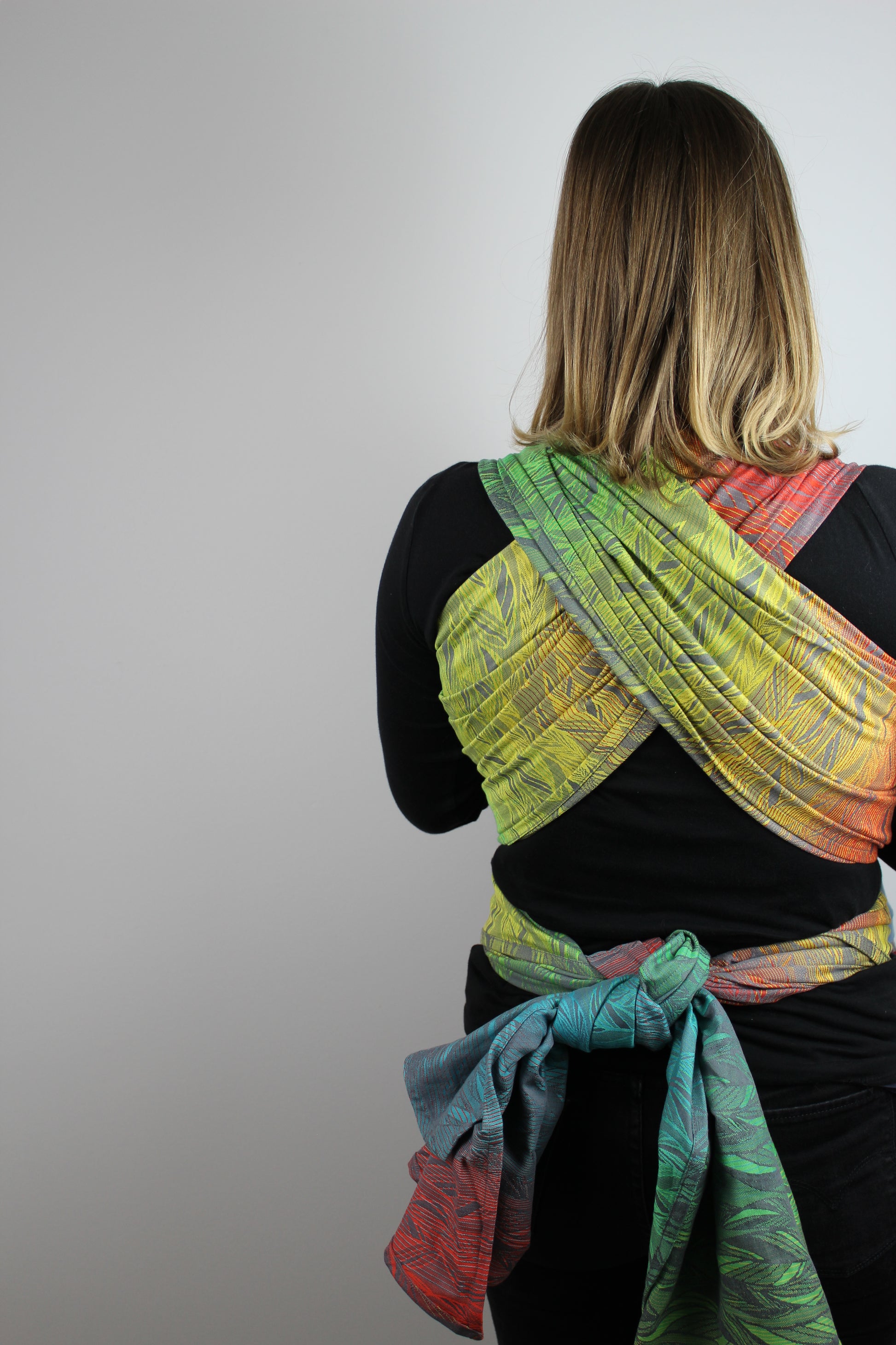 KAAMI | Tragetuch aus Bio-Baumwolle | Gr. 5  | 420cm  | Dancing like a Rainbow Feather - ADViKiDS